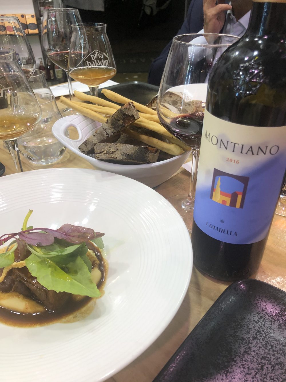 Chiancheria - Stracotto di Bufala e purea di lupini con Montiano Falesco 2016