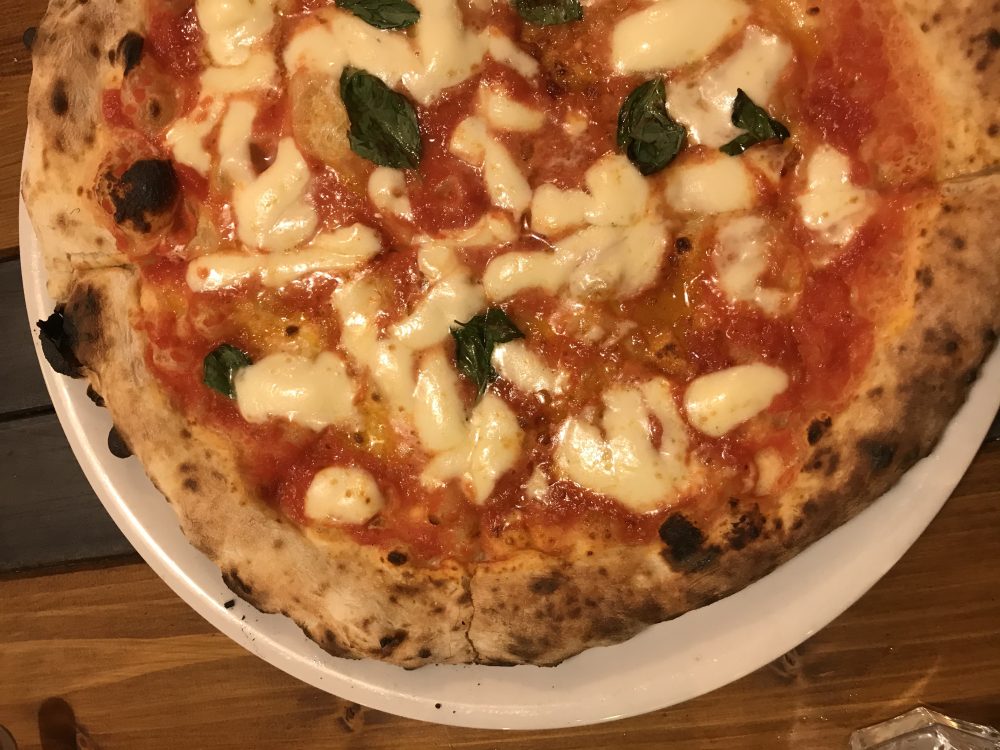 Pizzeria Il Giardino Rosso - Pizza Margherita