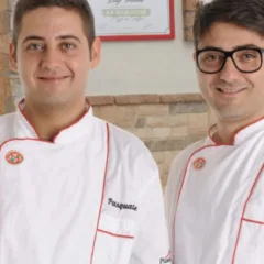 Pizzeria Vesuvio - Pasquale e Luigi Petrone