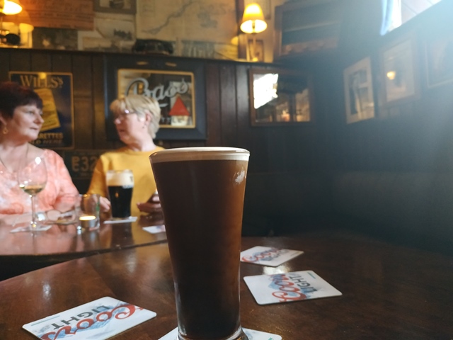 Sean’s Bar - una pinta di Guinness