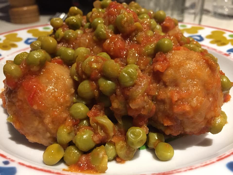 Trattoria Bertozzi, polpettine e piselli