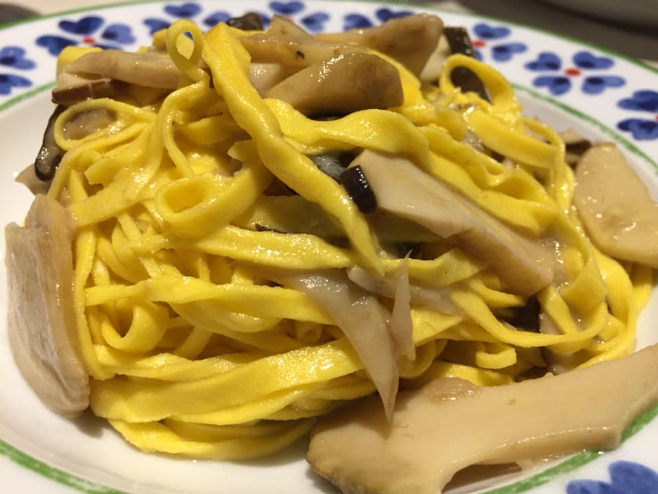 Trattoria Bertozzi, tagliatelle strette ai funghi