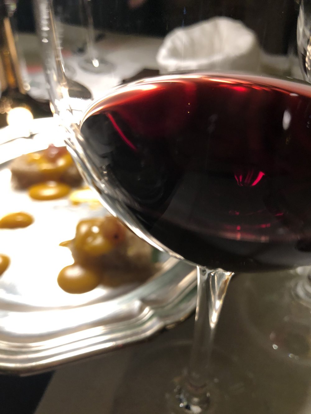  Intenso e concentrato il colore del Tempranillo, vitigno che nasce nella regione spagnola della Rioja