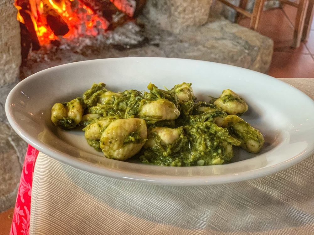 Agriturismo Valle di Marco - cavatelli di pane con i friarielli