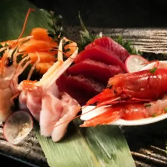 Izu Milano, Sashimi Selection