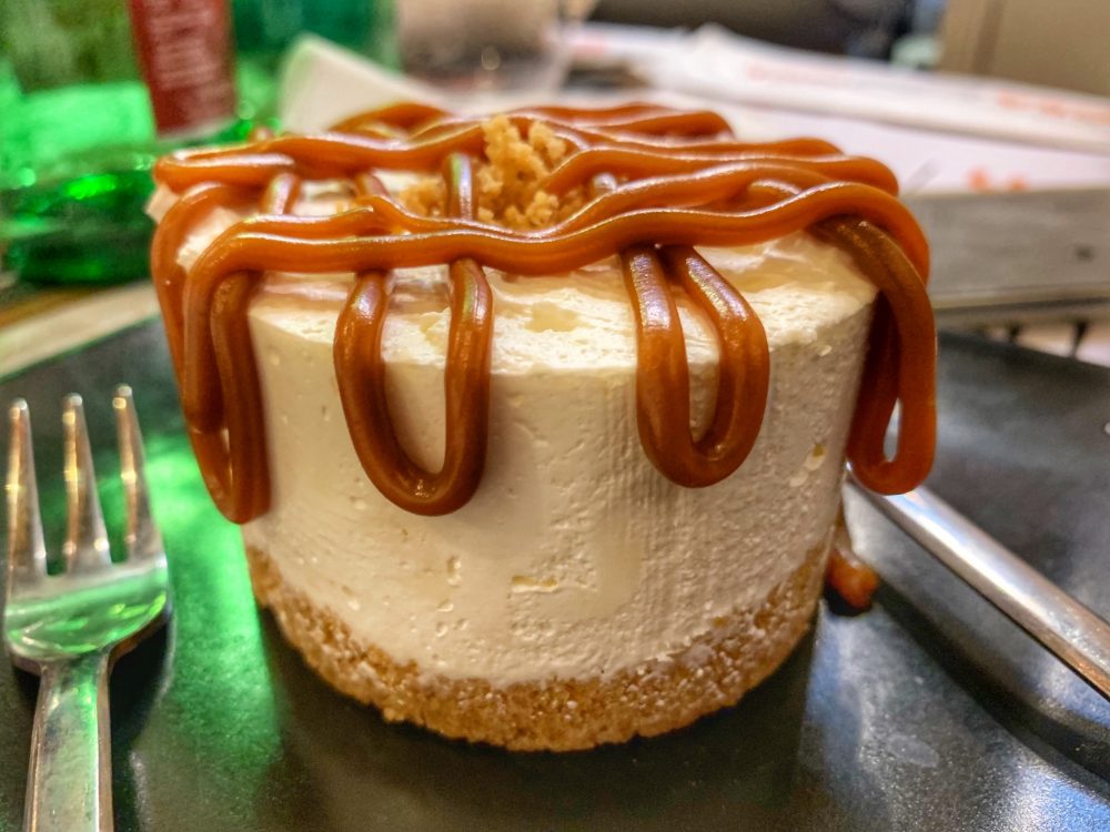 Orange - cheesecake al caramello