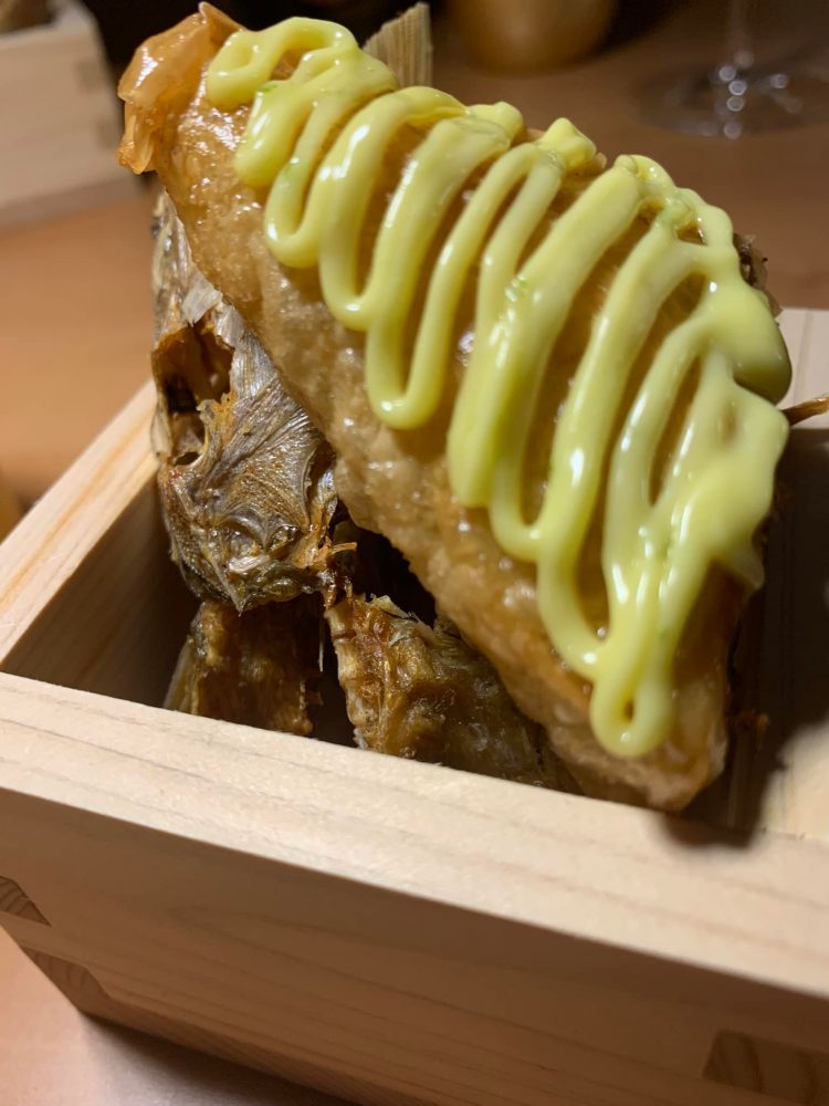 Contaminazioni - Pesce informato, foglie di shiso, mionese al lime, purè di carote e miso