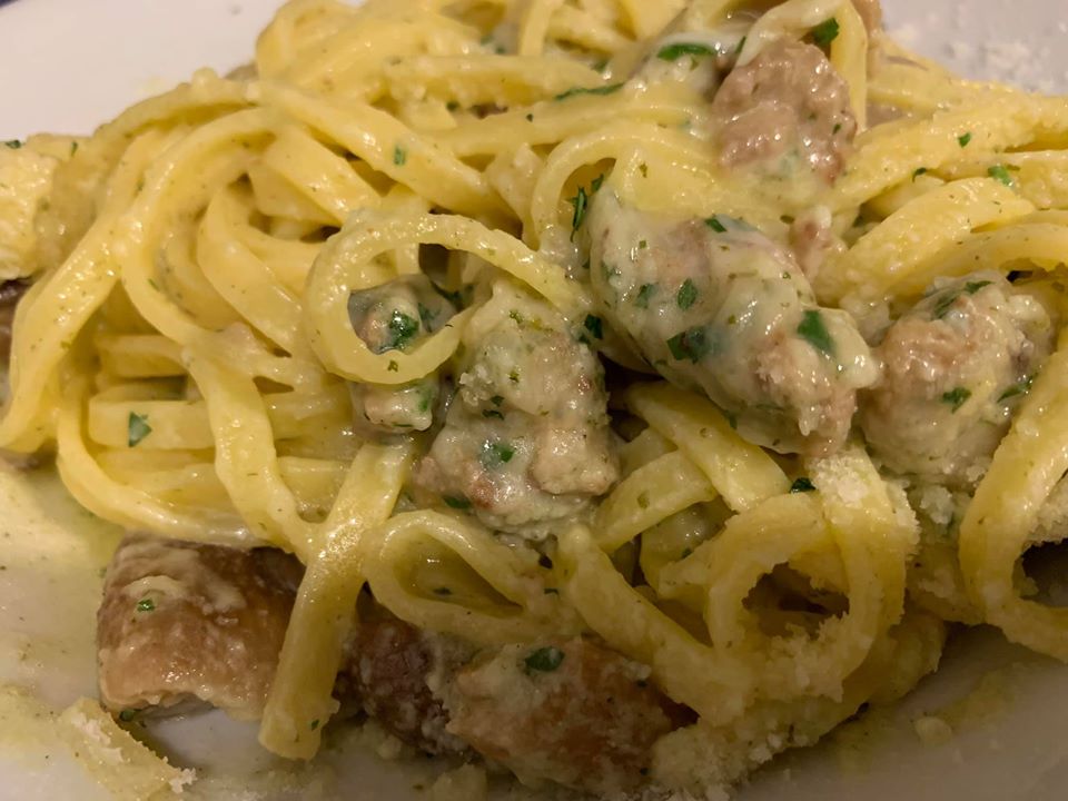 L’Oste Matto a Roma, funghi e salsicce