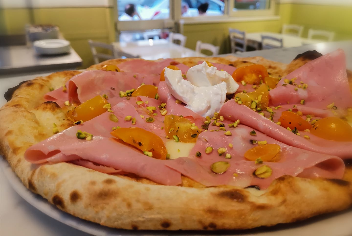 Moma Pizzeria Romana, la pizza Mortadella