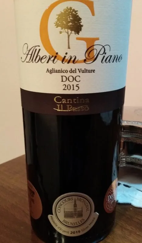 Alberi in Piano Aglianico del Vulture Doc 2015 Cantina Il Passo