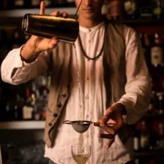 Andrea Pomo bartender del The Jerry Thomas Speakeasy di Roma - photo by Alberto Blasetti