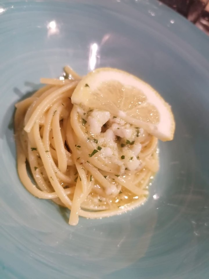 Binario Due - Linguina aglio, olio, baccala' e limone