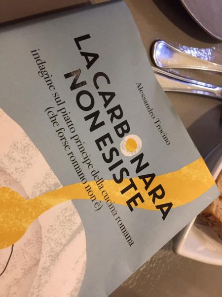 Eggs a Roma, il libro di Alessandro Trocino