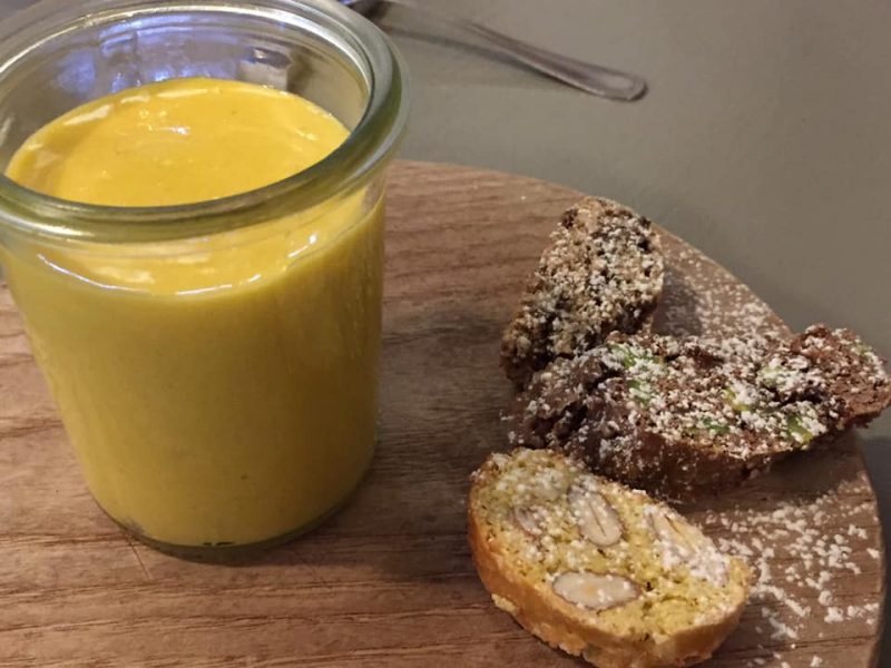 Eggs a Roma, lo zabaione con i cantucci