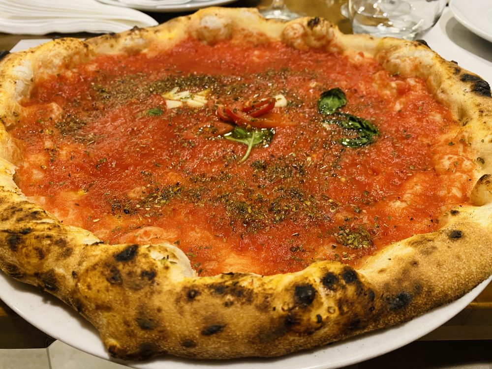 Lombardi a Santa Chiara - pizza Marinara