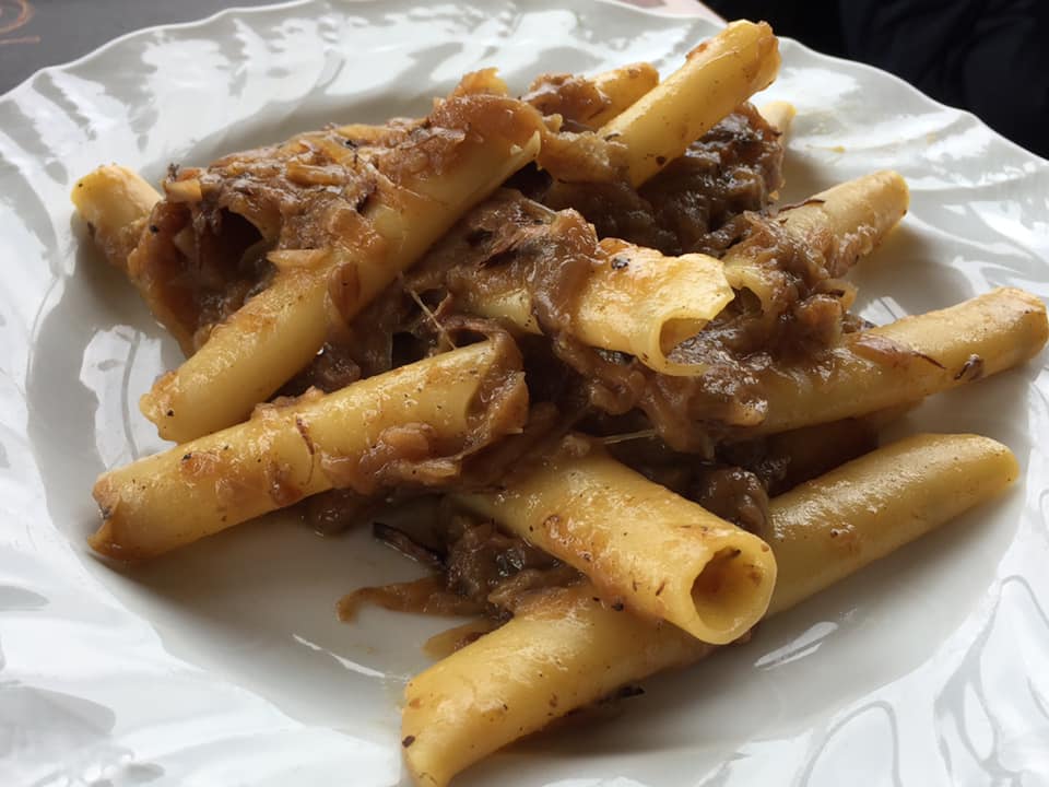 Torre Ferano, genovese con ziti spezzati