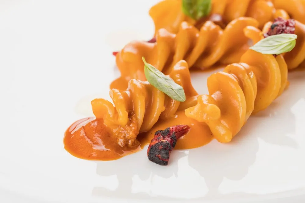 Luca Abbruzzino - Fusilloni, nduja, pecorino e ricci di mare