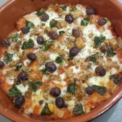 Pizza di pane raffermo