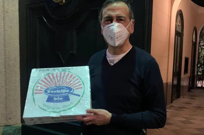 sindaco Sala con Pizza