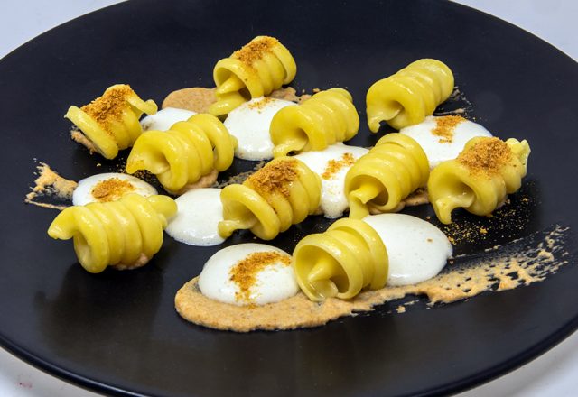 Pasta, pane e quattro formaggi di Ivan Bombieri