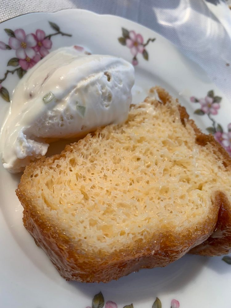 Villa Rosa a Montechiaro, il baba' di Francesco con gelato di cassata