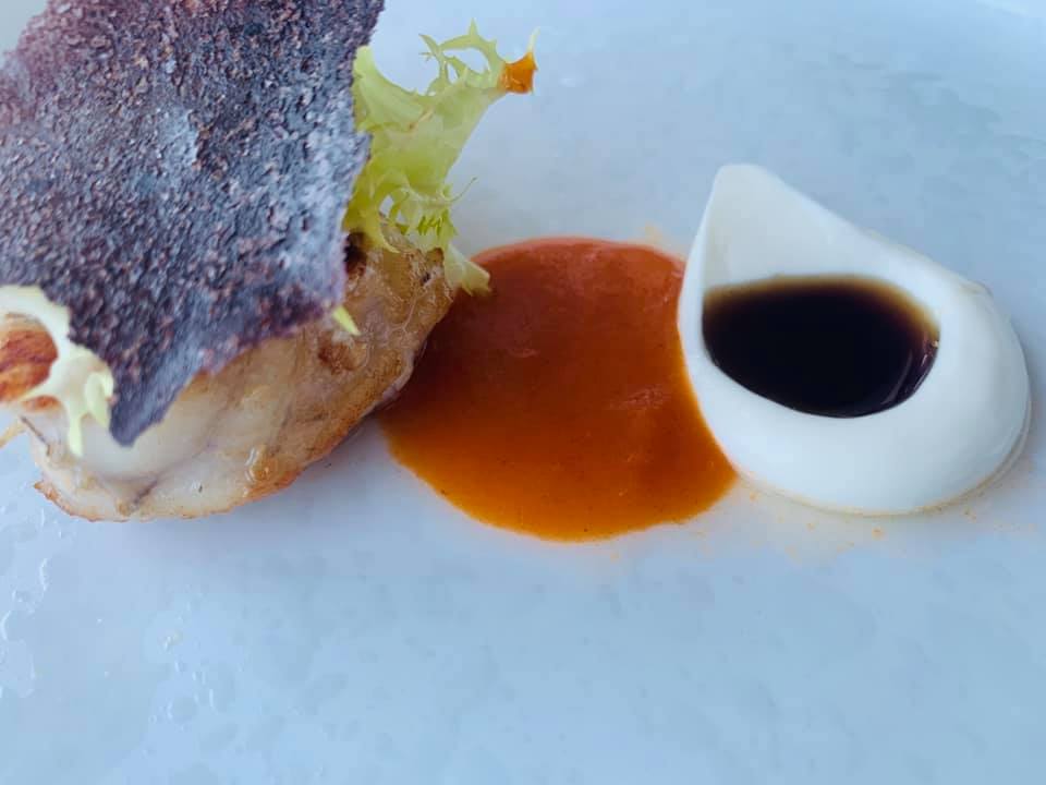 Palazzo Petrucci, Rana pescatrice, nduja, canapaccio di latte cotto, agretti e olive nere