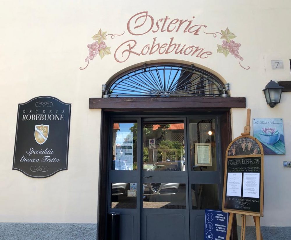 Osteria Robebuone, specialita' gnocco fritto, l’ingresso