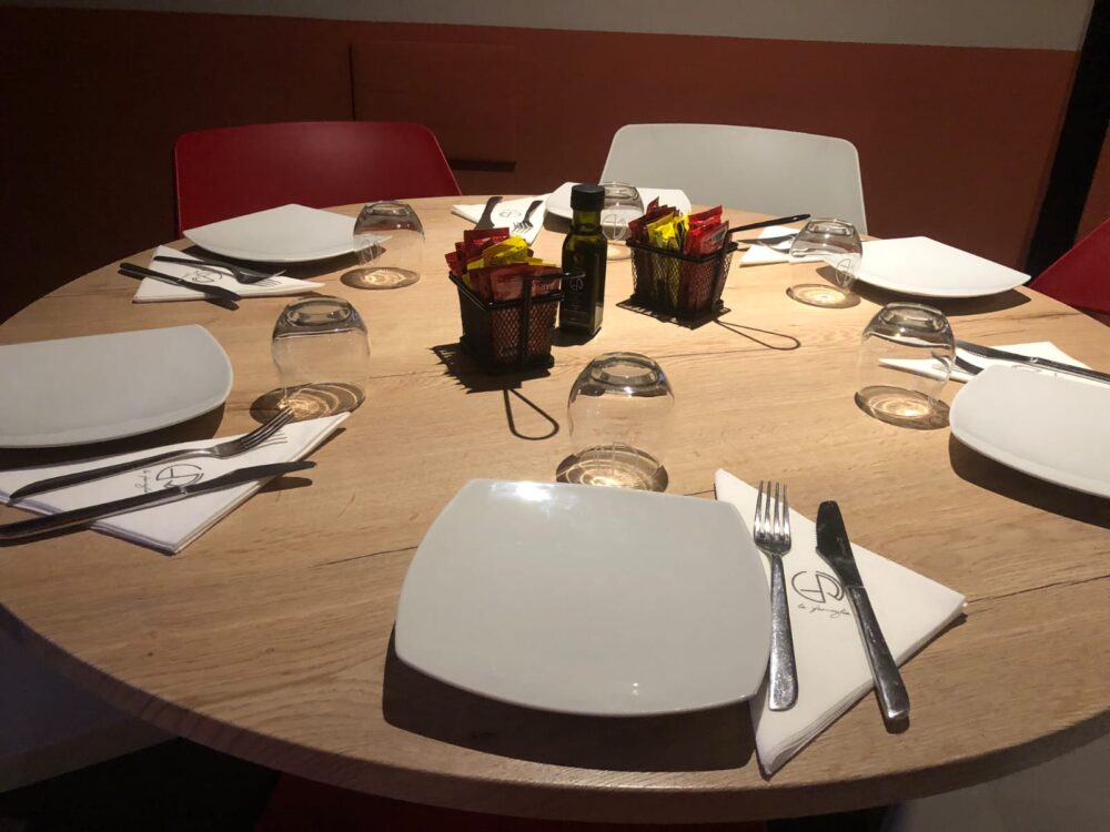 Pizzeria La Famiglia - la mise en place