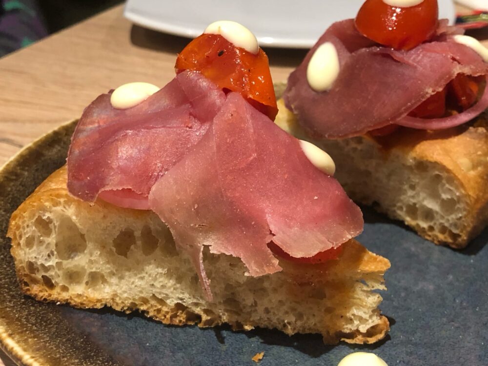 Pizzeria La Famiglia - padellino in tranci