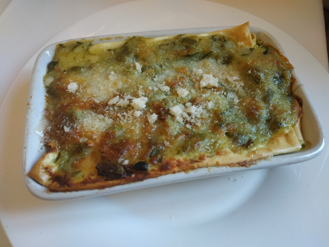 Trattoria Zaraza' - lasagna bianca con zucchine e asparagi