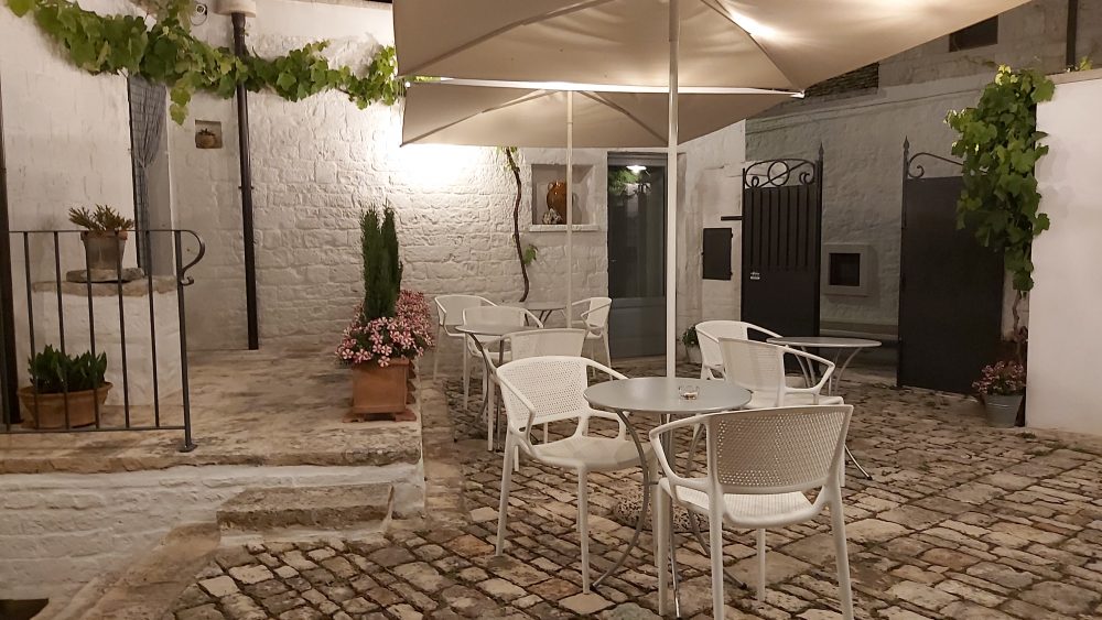EVO ristorante – corte interna