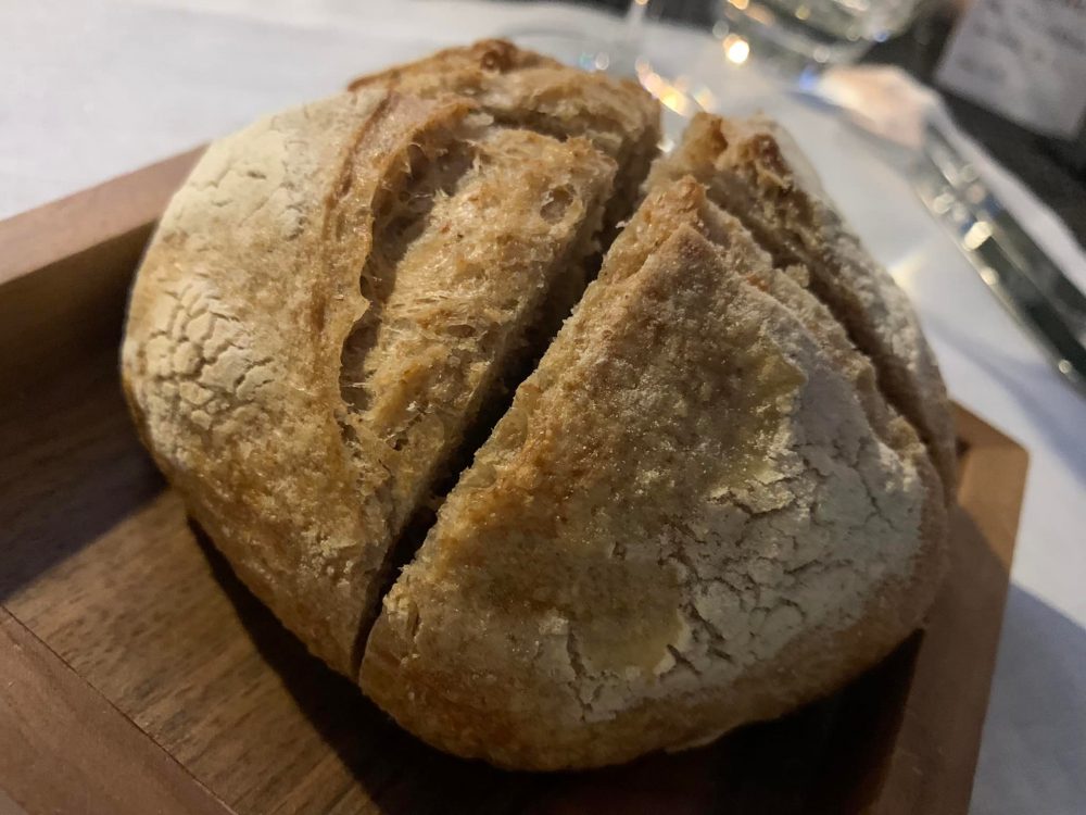 Le tre sorelle a Casal Velino, il pane