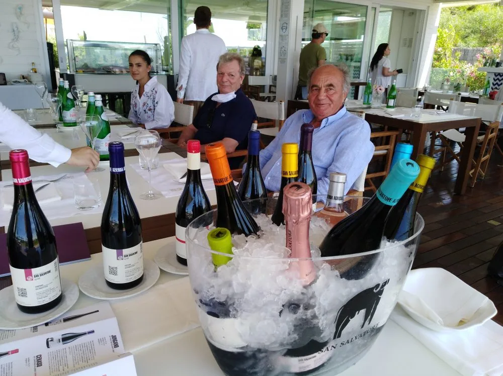 Batteria vini di San Salvatore 1988