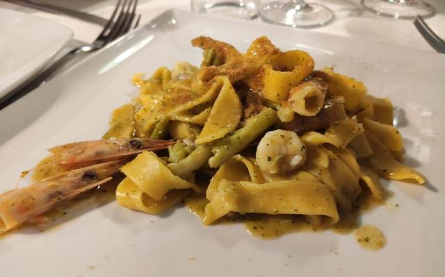 La Marina - pappardelle con gamberi, bottarga e broccolo siciliano