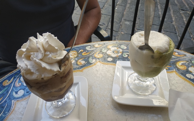 Iudica & Trieste - granita al caffe' con panna e granita pistacchio e mandorla