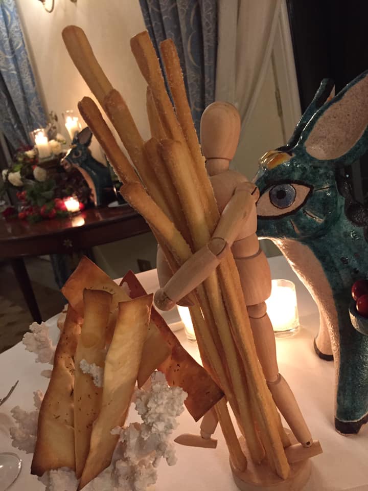 Ristorante Belvedere hotel Caruso, crackers e grissini