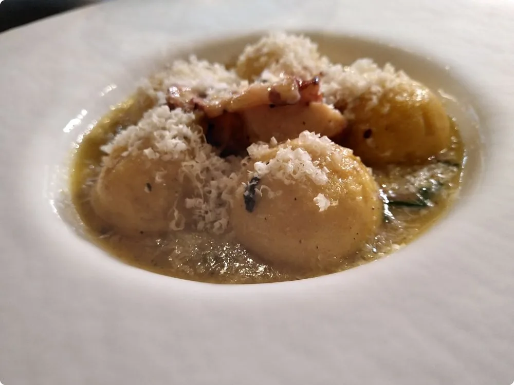Gnocco polpo cacio e pepe - Ps ristorante