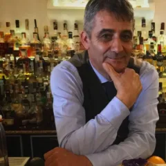 Leandro Serra bar manager del The Duke Cocktail Lounge Bar de La Maddalena
