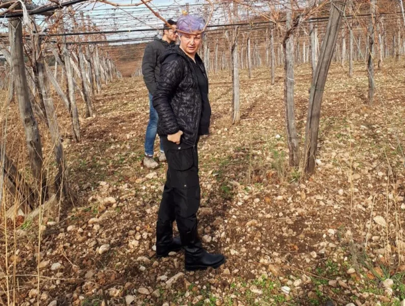 Valentina Passalacqua in vigna