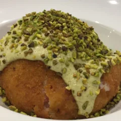 Non Solo Pane a Vallo della Lucania, arancino con mortadella e crema al pistacchio
