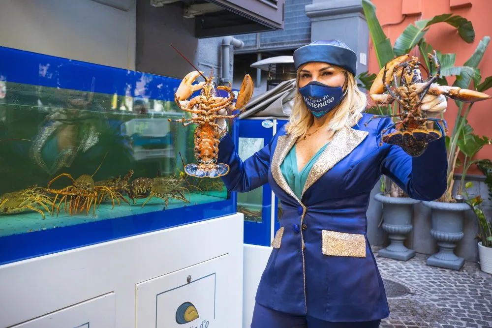 a figlia d o marenaro Astice Blu