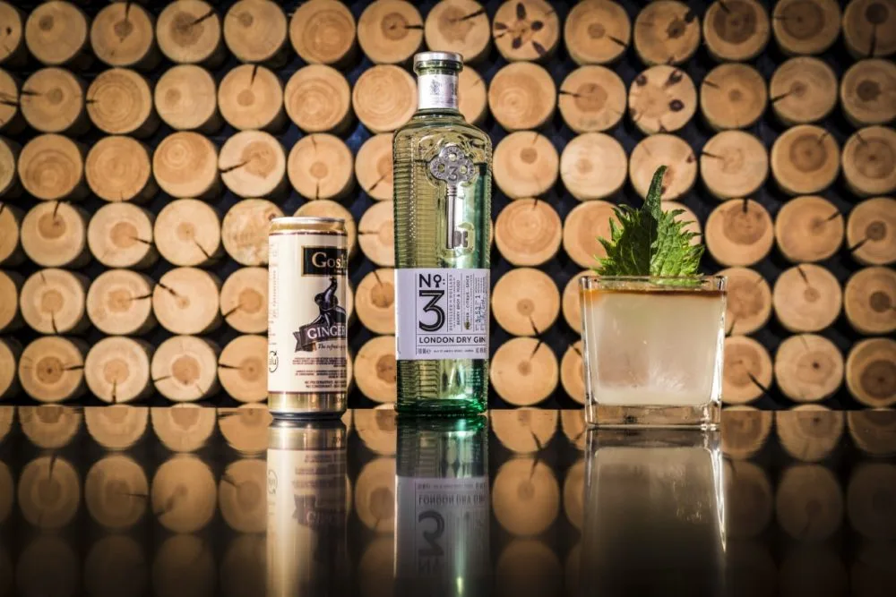 drink ORIENTAL KEY di Riccardo Martellucci bartender di QVINTO a Roma Photo by Miro Caruso