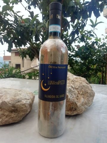 Falanghina affinata nel pozzo