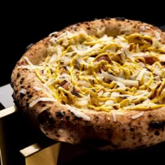 La Carbonara di Seu Pizza Illuminati (photo credits Andrea Di Lorenzo)