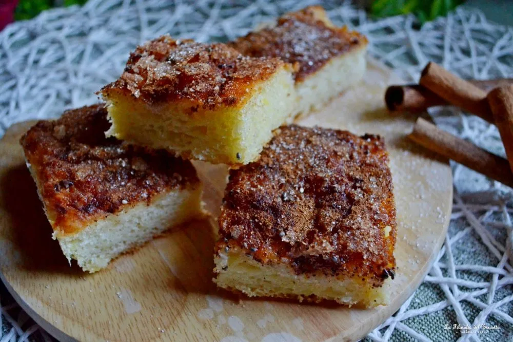 Pizza di patate dolce con zucchero e cannella