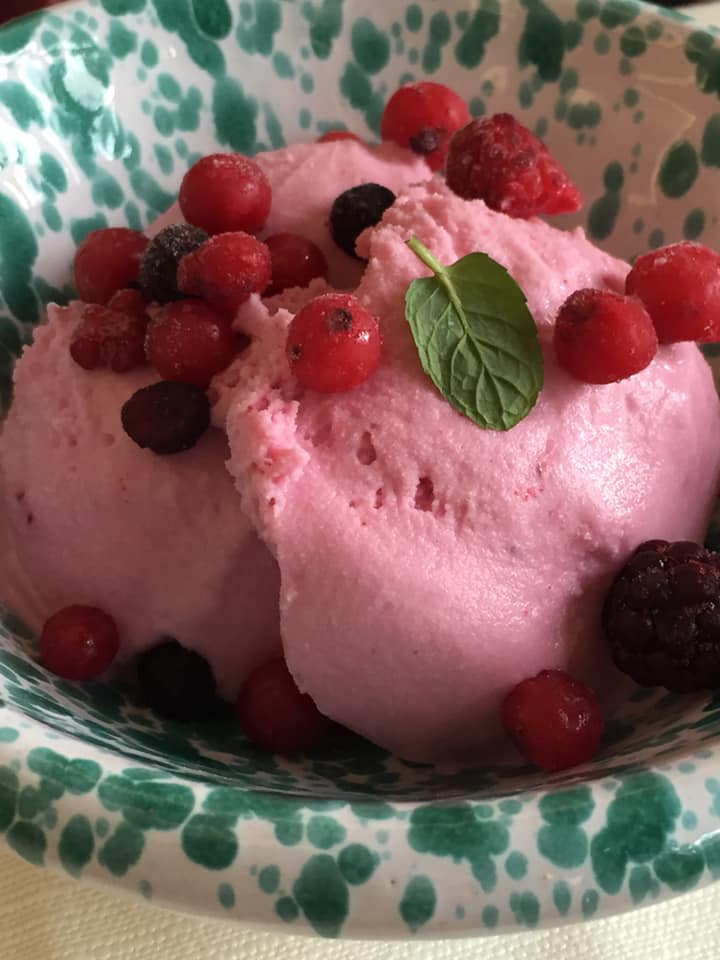 Gerani, gelato ai frutti di bosco