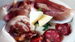 Tenuta Caretti -I Salumi di produzione propria