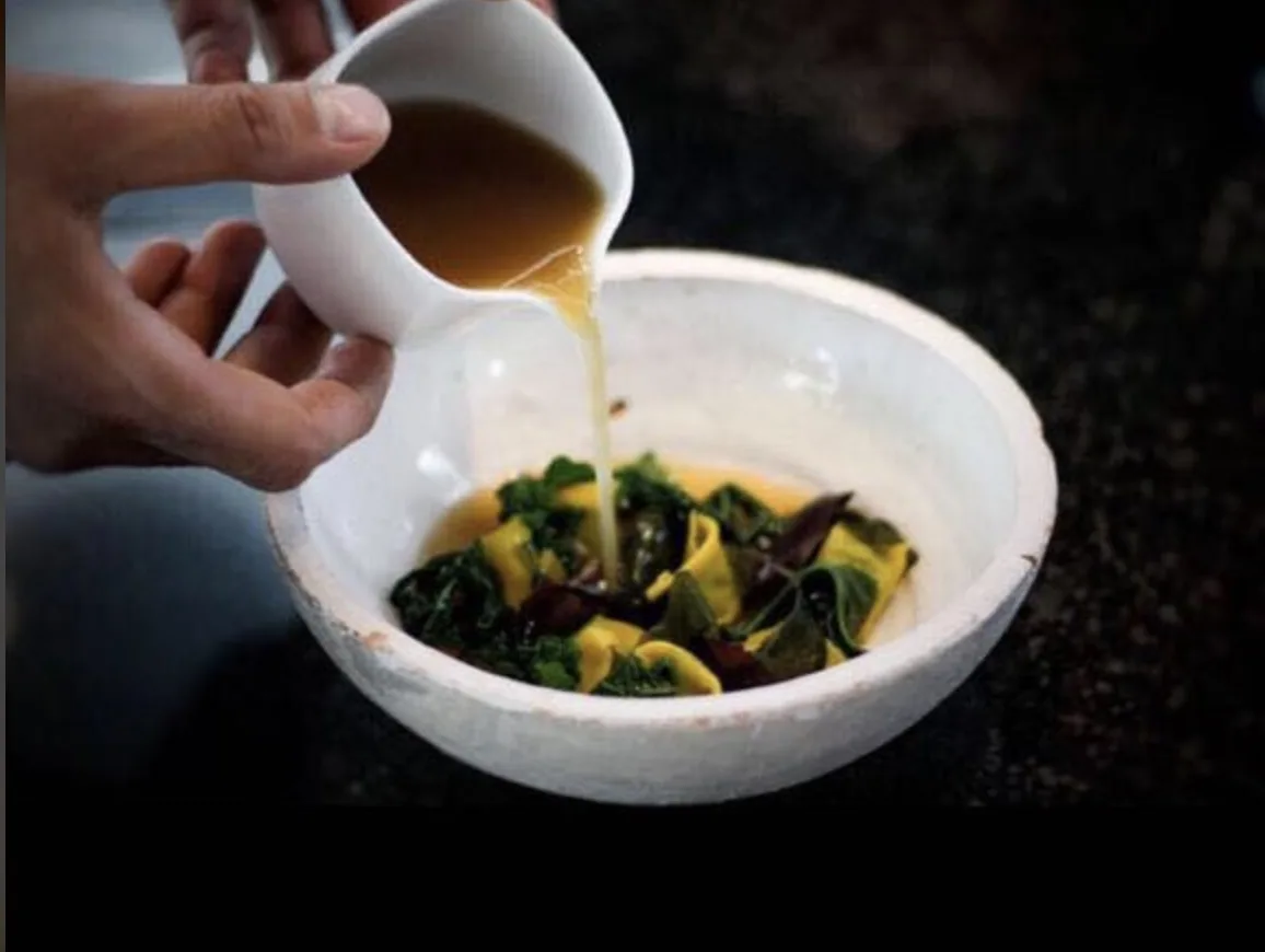 Tortelli in brodo di pollo