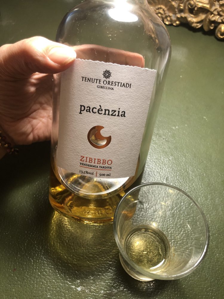 Pacenzia Zibibbo vendemmia Tardiva terre Siciliane IGP Tenute Orestiadi