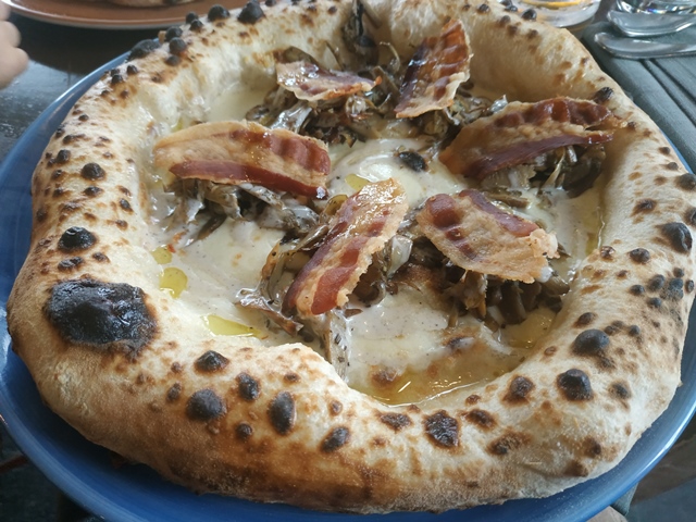 Sant’Isidoro Pizza & Bolle - Ostiense - Carciofi, guanciale e pecorino